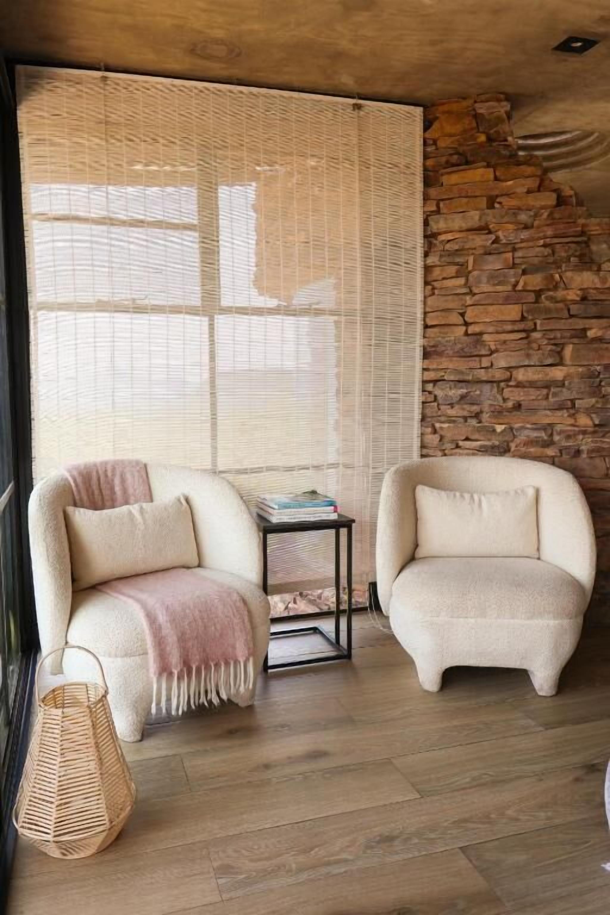Honeymoon Suite, Mountain View | Interior