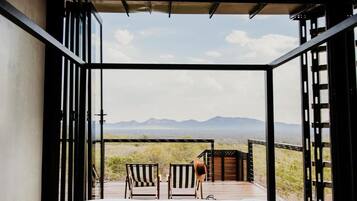 Panoramic Villa, Mountain View | Iron/ironing board, free WiFi