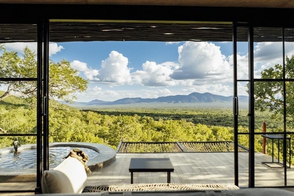 Romantic Suite, Mountain View | Interior