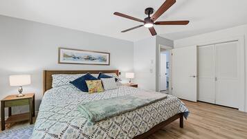 Iron/ironing board, free WiFi, bed sheets