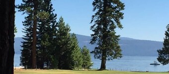 Luxury Cabin on Golf Course / Private Spa & Launch