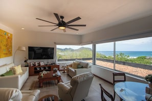 Living area - Luxury Villa: Private Pool + Panoramic Ocean Views (San Juan del Sur)