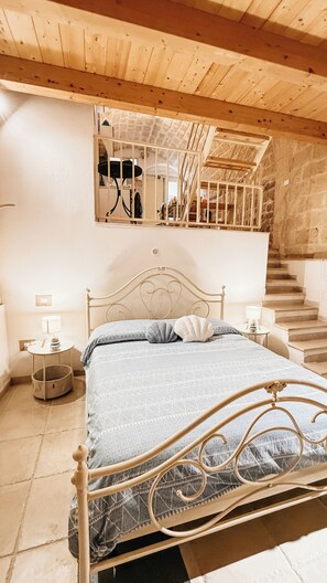 WiFi, bed sheets - Vacation rental in the historic center of Trani (Trani)