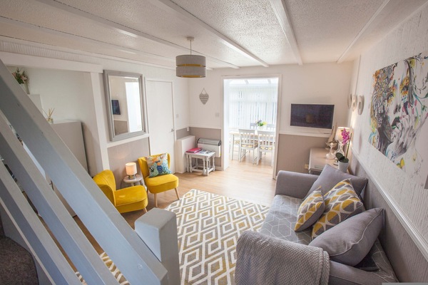 House | 6 bedrooms, high-speed internet