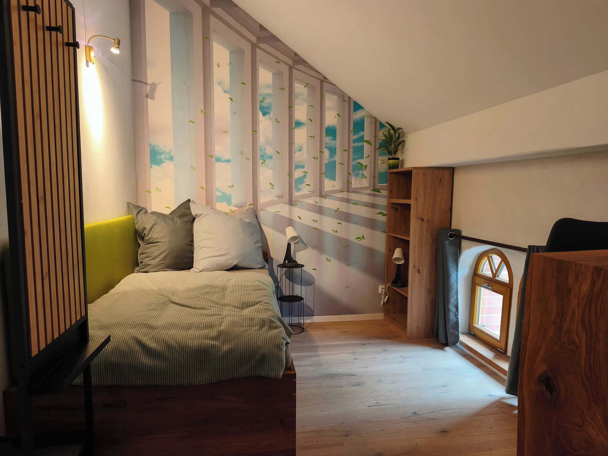 2 slaapkamers, een strijkplank/strijkijzer, reisbedje, wifi