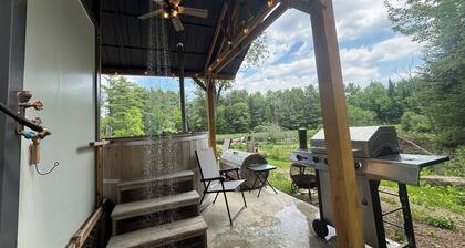 Forested Tiny Home Retreat | wood fired Hot Tub | indr/outdr Shower | Rail Trail
