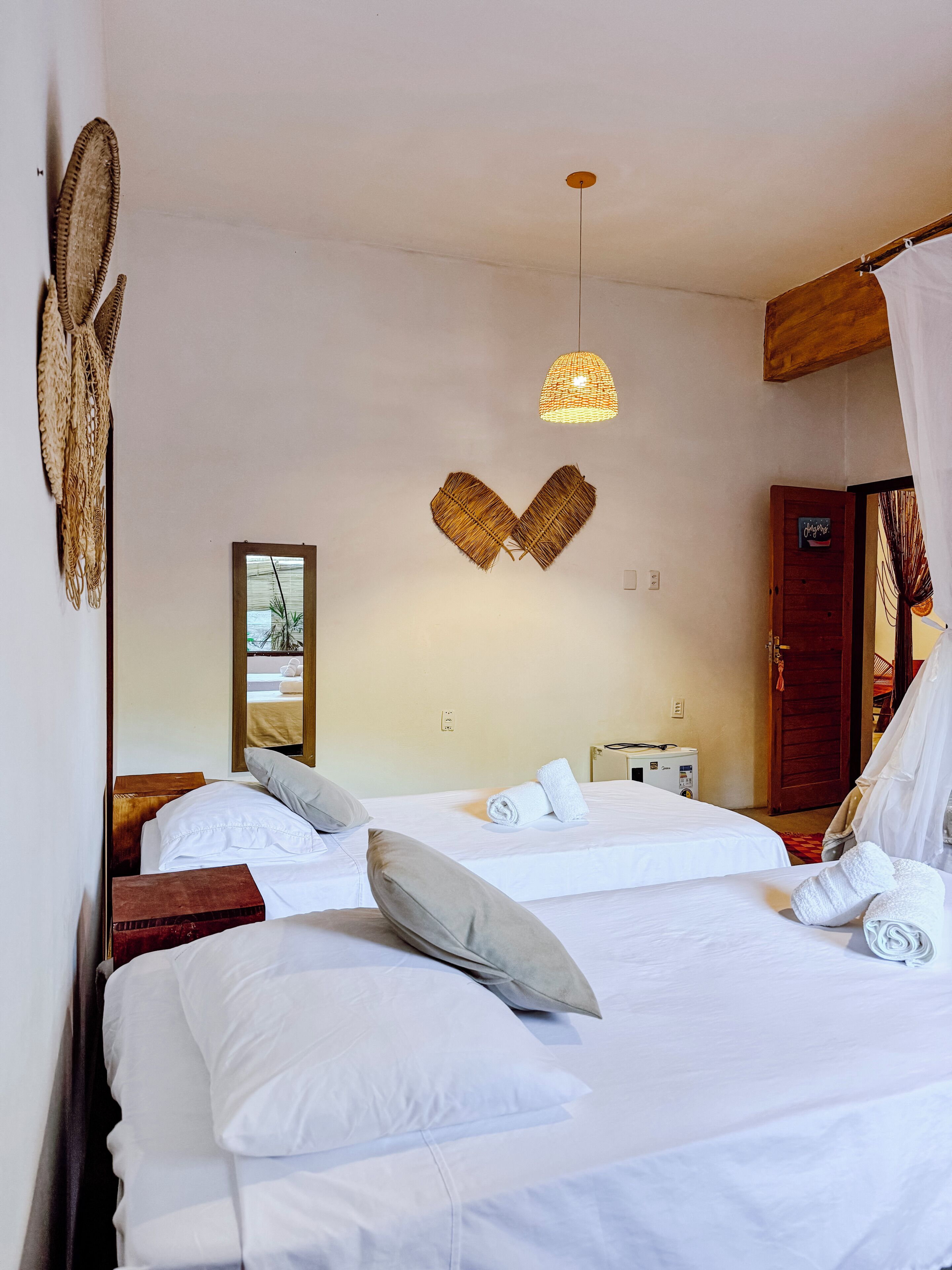 Wifi gratis y ropa de cama 