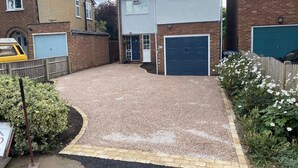 Property grounds - Cambridge Home, 100 m from bus stop to city centre, 2 km walking to city centre (Cambridge)