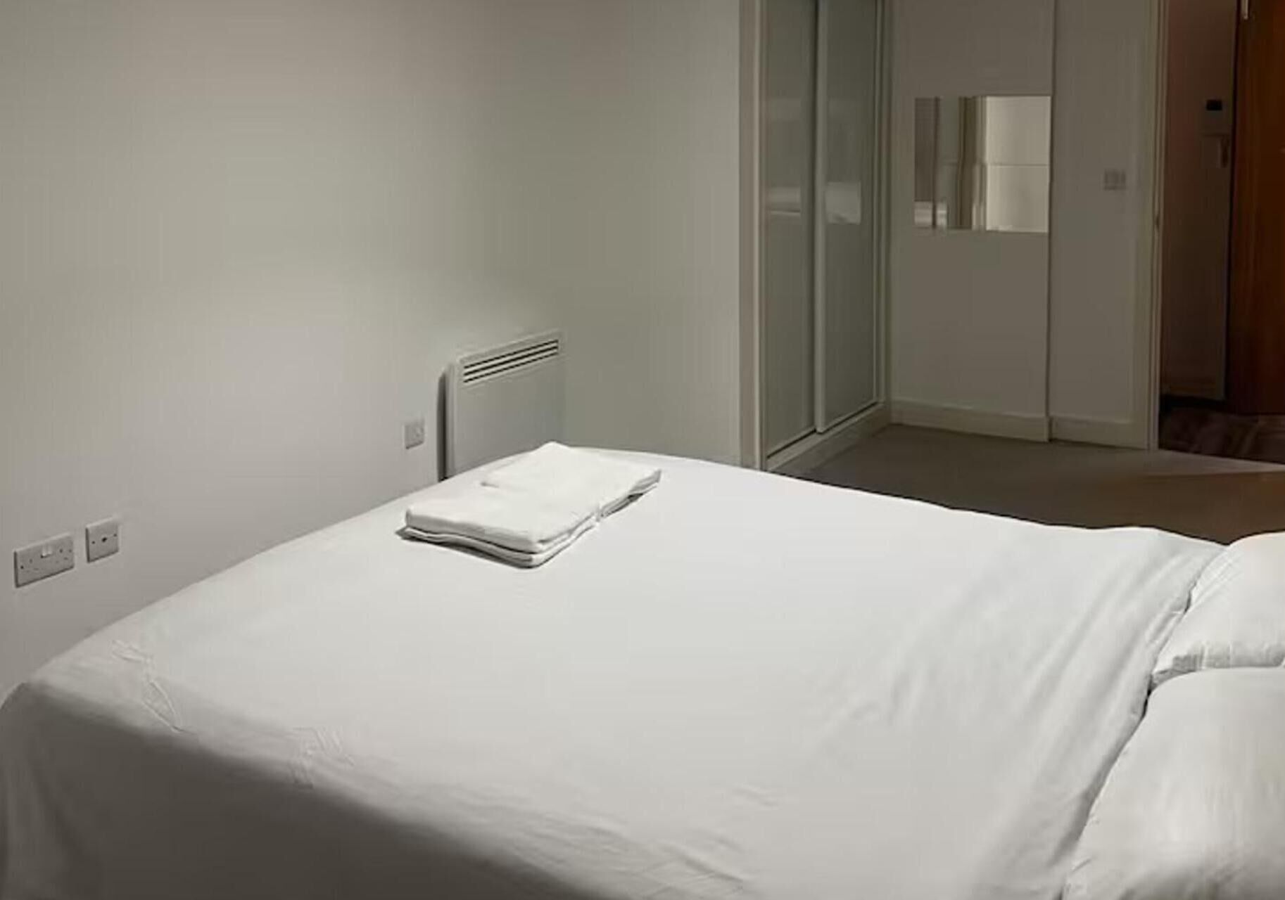 1 Schlafzimmer, Bügeleisen/Bügelbrett, kostenloses WLAN, Bettwäsche