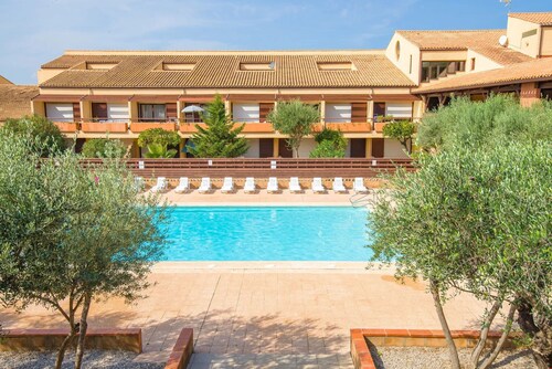T2 au cœur du Golf + piscine sur place !