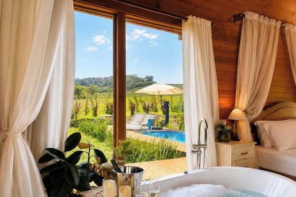 Cabana Gaia com Hidro e Piscina Aquecida - Alfredo Wagner/SC | Premium bedding, WiFi (free), individually decorated