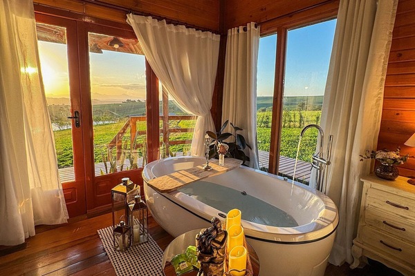 Private spa tub