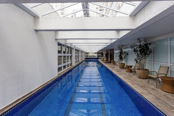 수영장
