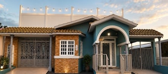 Casa Nativa/ Private Heated Pool/ Pool Table/ Bbq/ Sleep 15 In Aguadilla