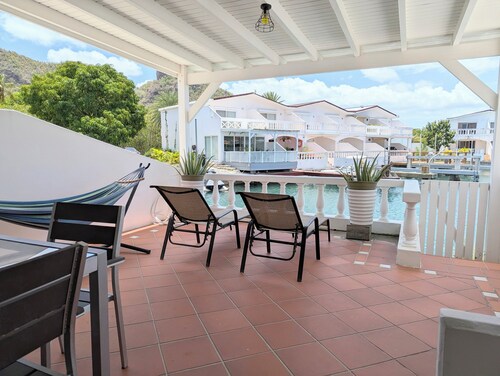 Cozy 2-bedroom house in delightful Jolly Harbour
