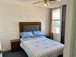 Room - Spacious 3-bedroom apartment + garage in a prime location (San Luis Potosí)