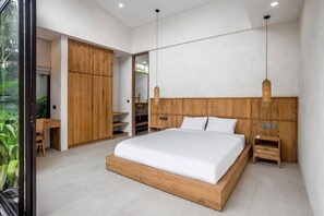 Desk, free WiFi, bed sheets - Lovely 1BD Private Pool Villa  Uluwatu Beach (Kecamatan Kuta Selatan)