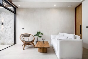 Interior - Lovely 1BD Private Pool Villa  Uluwatu Beach (Kecamatan Kuta Selatan)