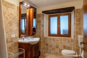 Bathroom - Podere L'Aquila (Toscana)