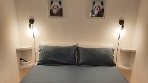 2 soverom, strykejern/-brett, wi-fi (inkludert) og sengetøy