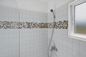 Bathroom - Spacious 12-bedroom resort with AC in excellent Cabarete (Cabarete)