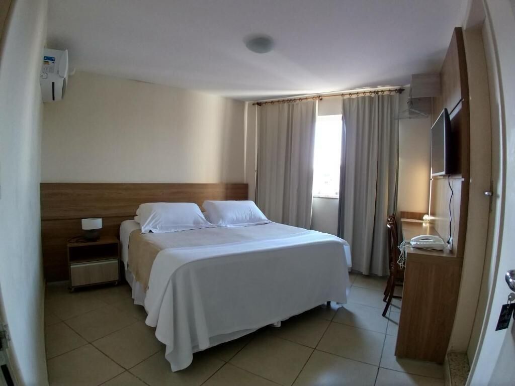 Economy Double or Twin Room | Desk, laptop workspace, free WiFi