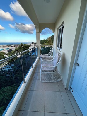 Property grounds - Awesome 1-bedroom apartment with AC in Puerto Plata (Puerto plata)