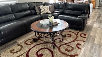 Smart TV, fireplace, video games