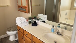 Bathroom - Family Reunion Mountain Home Near Park City: Hot Tub, Bunk Room, Sleeps 17 (Heber City)