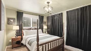 Desk, iron/ironing board, travel crib, WiFi