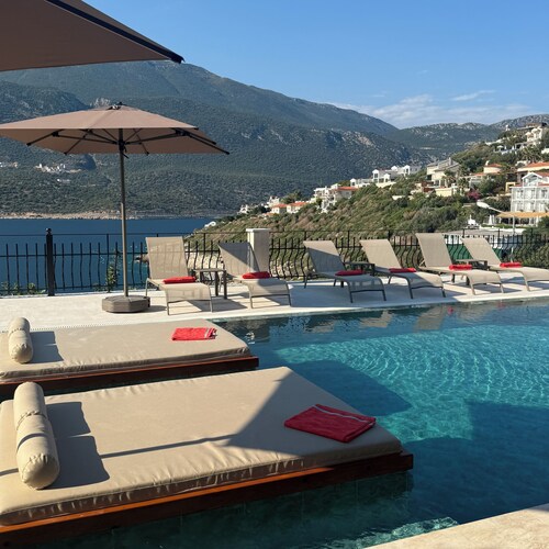 Kaş Peninsula Island Seafront Villas