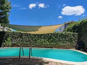 Outdoor pool - Hotel Alcántara Boutique (San Salvador)
