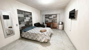 1 bedroom, iron/ironing board, bed sheets