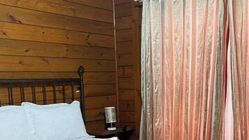 Chalet, 3 Schlafzimmer, Bergblick | Hochwertige Bettwaren, individuell dekoriert, individuell eingerichtet