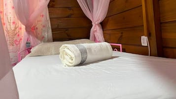 Chalet, 3 Schlafzimmer, Balkon, Bergblick | Hochwertige Bettwaren, individuell dekoriert, individuell eingerichtet