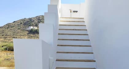 Naxos Chora Next