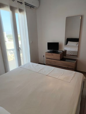 Room - Naxos Chora Next (Naxos)