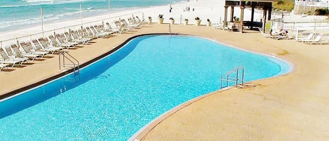 Apartment, Mehrere Betten (Treasure Island 2202) | Pool | Beheizter Pool