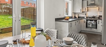 Family-Friendly 3BR Home with Games