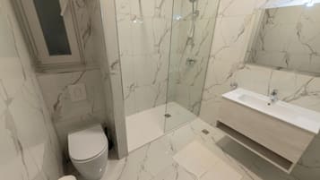 Een douche, een haardroger