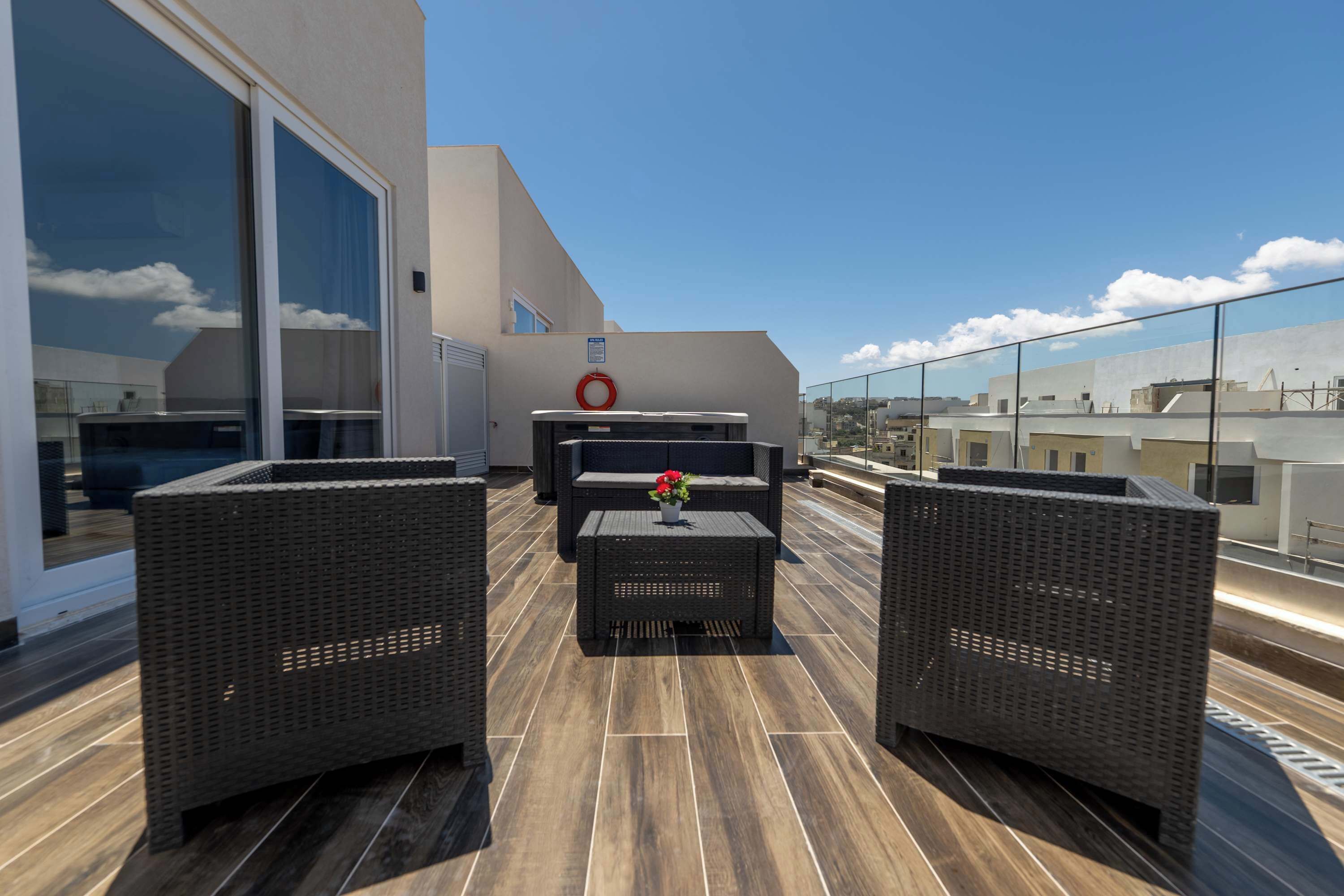 Terrace/patio