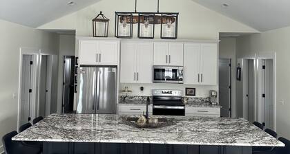New build! 4 bedroom house in charming neighborhood overlooking KY Lake