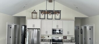 New build! 4 bedroom house in charming neighborhood overlooking KY Lake