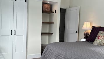 4 bedrooms, WiFi, bed sheets