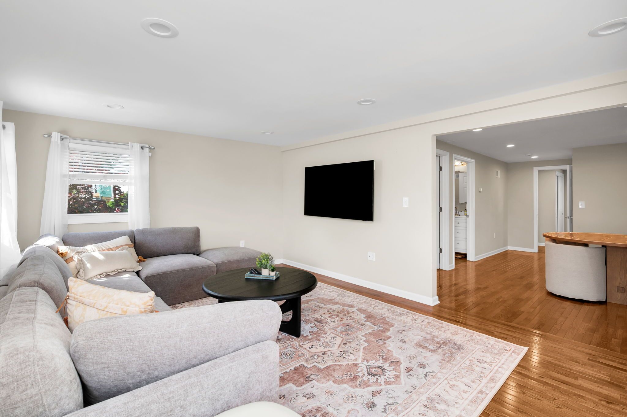 Private Pool Retreat, Walk To Beach & Downtown - Allaire State Park, Wall Township