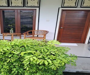 Exterior detail - Cozzy Apyod Homestay (badung)