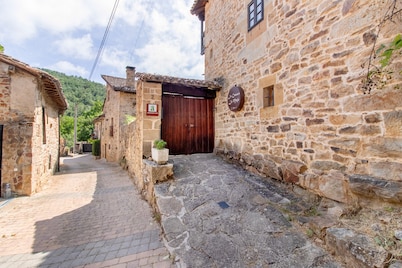 Casa Rural La Majá in Reocín de los Molinos