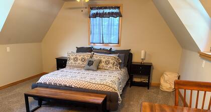 Cozy 1-bedroom apartment near Crystal Mountain & Mt. Rainier
