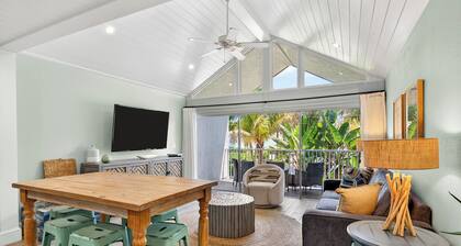 2BR Family Condo · Heated Pool · Steps to Beach