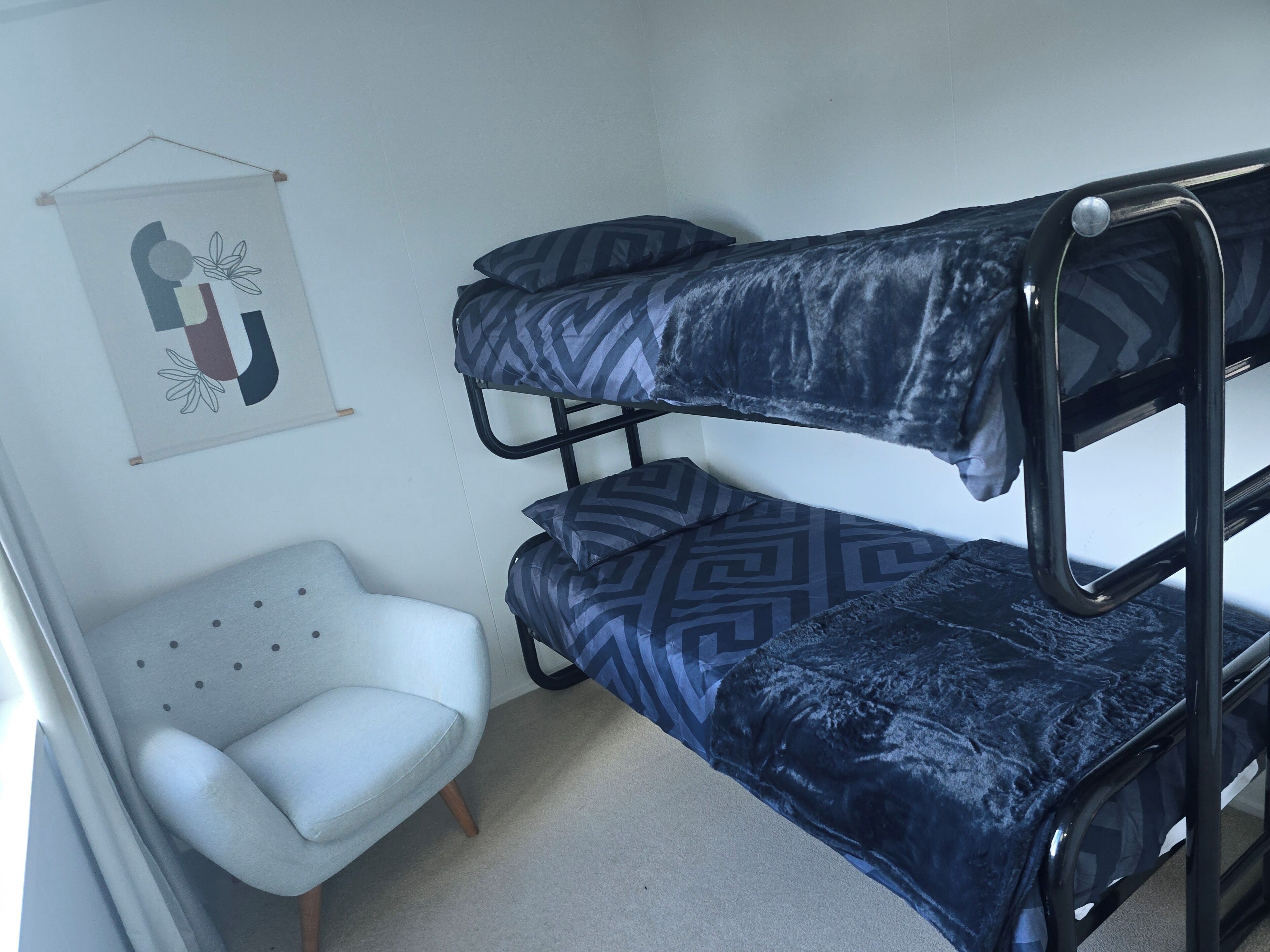 2 quartos, ferros/tábuas de passar roupa, Wi-Fi, roupa de cama